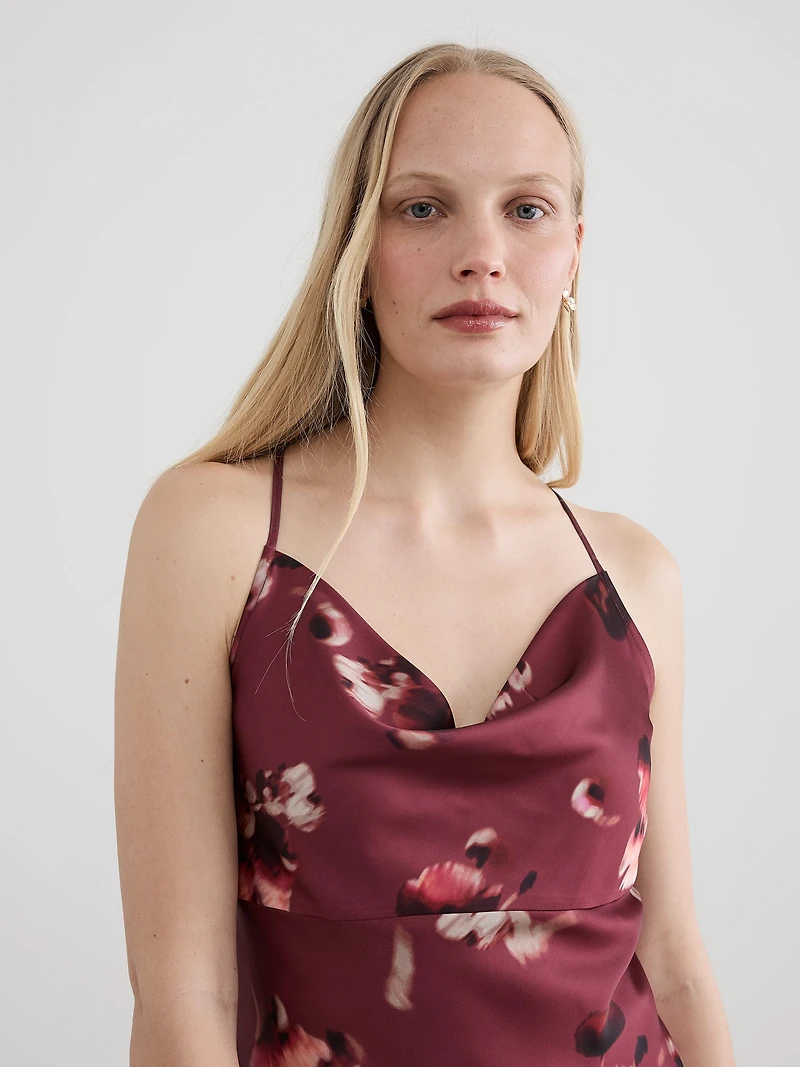 Robe maxi sans manches à col drapé