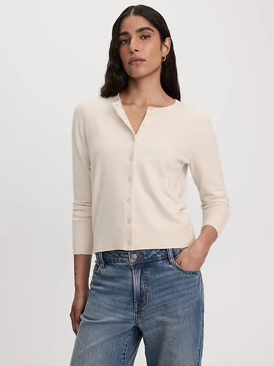 Crew-Neck Cardigan - R Essentials