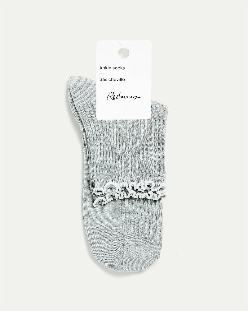 Cotton Anklet Socks with Ruffled Hems