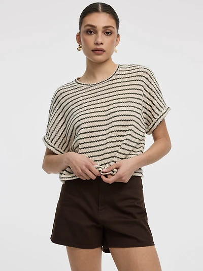 T-shirt rayé à manches courtes dolman et col rond
