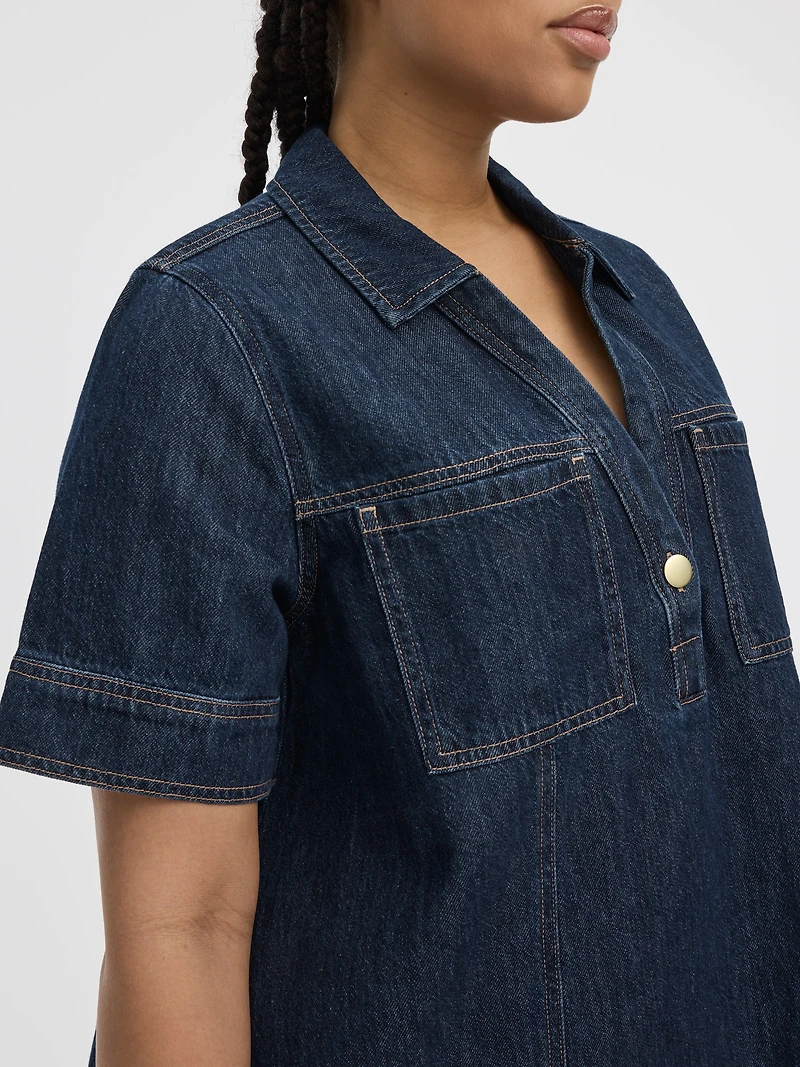 Robe courte à manches aux coudes et col chemisier