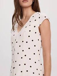 Robe courte à col V