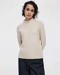 Long-Sleeve Mock-Neck Loose Pullover