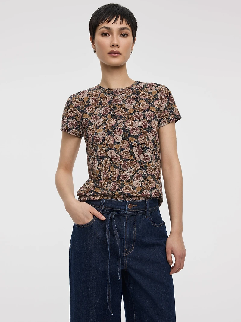 Crew-Neck Tee - R Essentials