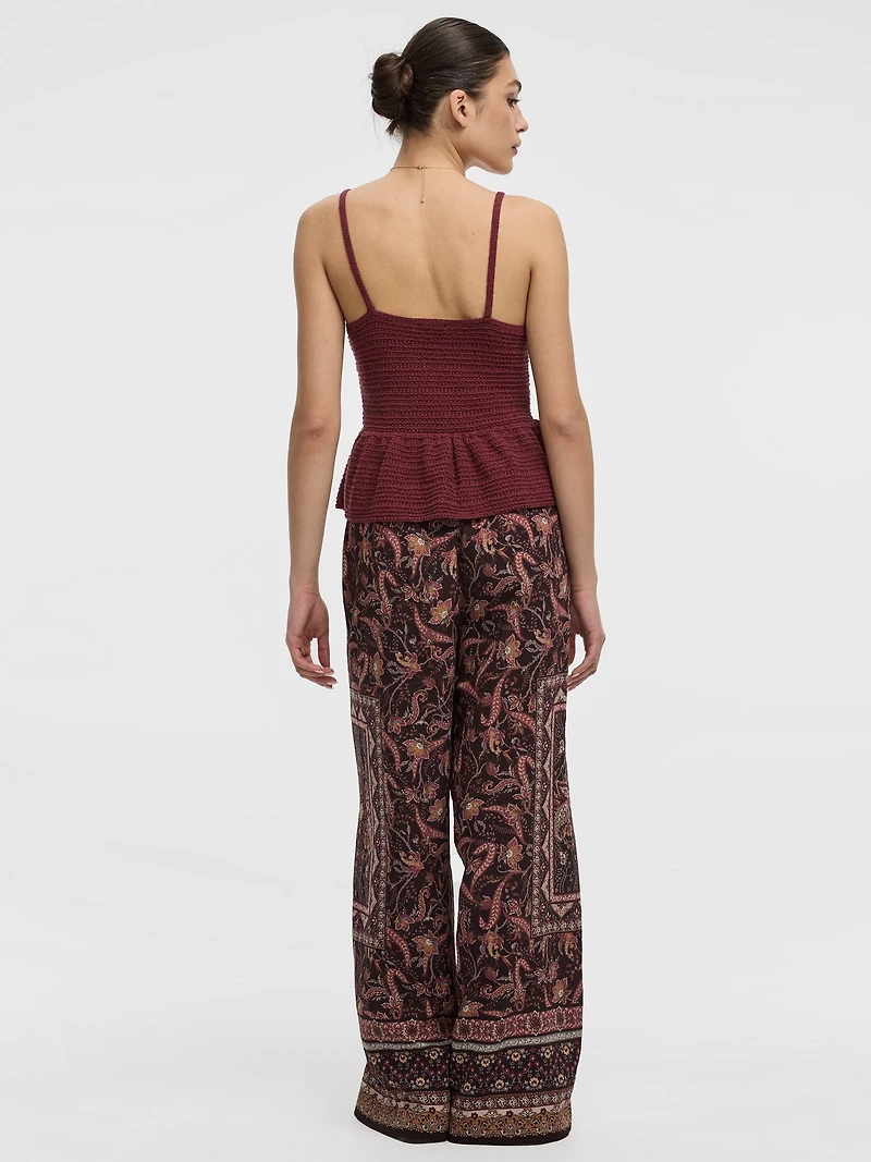 Camisole péplum à col V