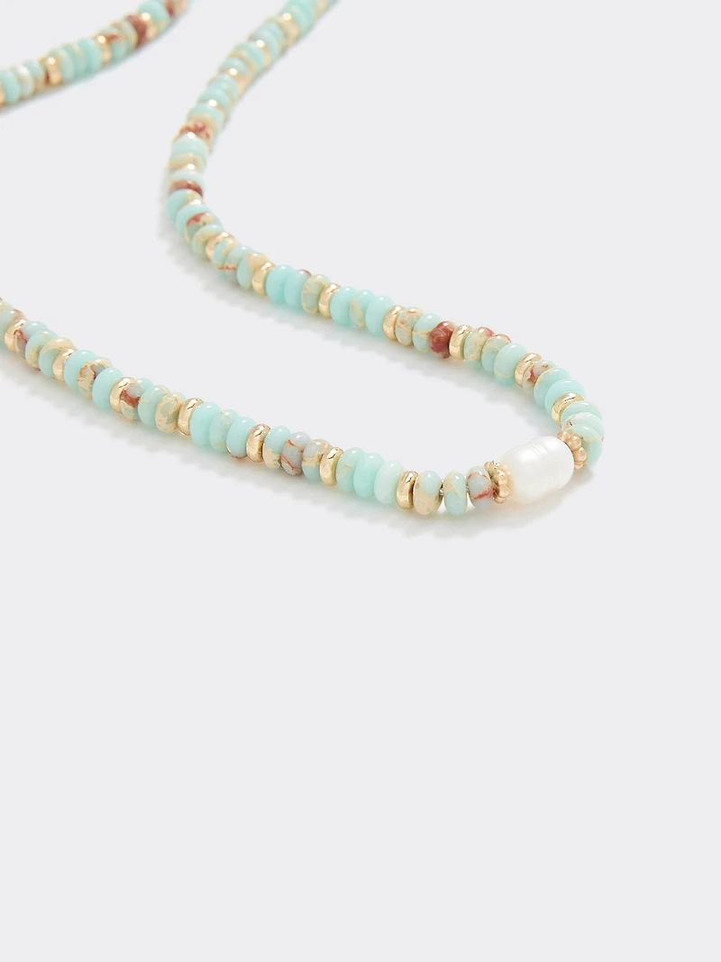 Beaded Short Necklace with Freshwater Pearl