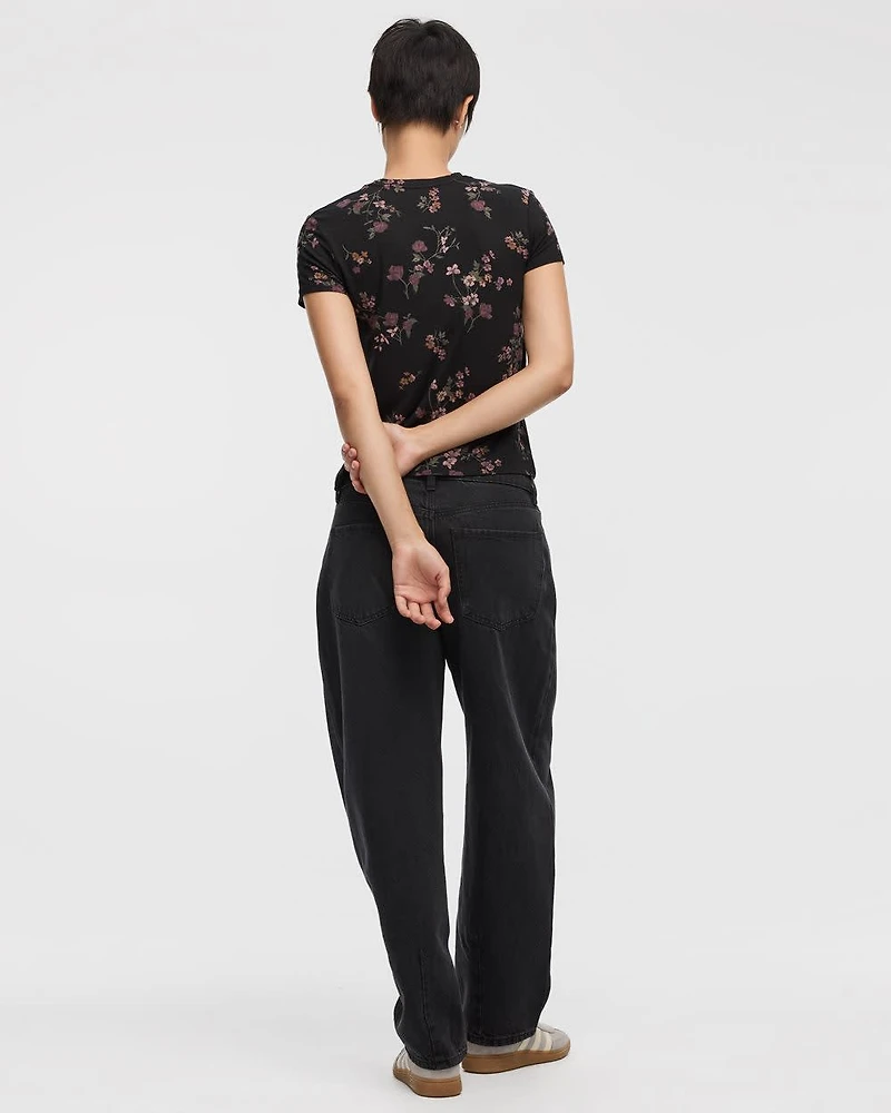 Short-Sleeve Crew-Neck Tee - R Essentials