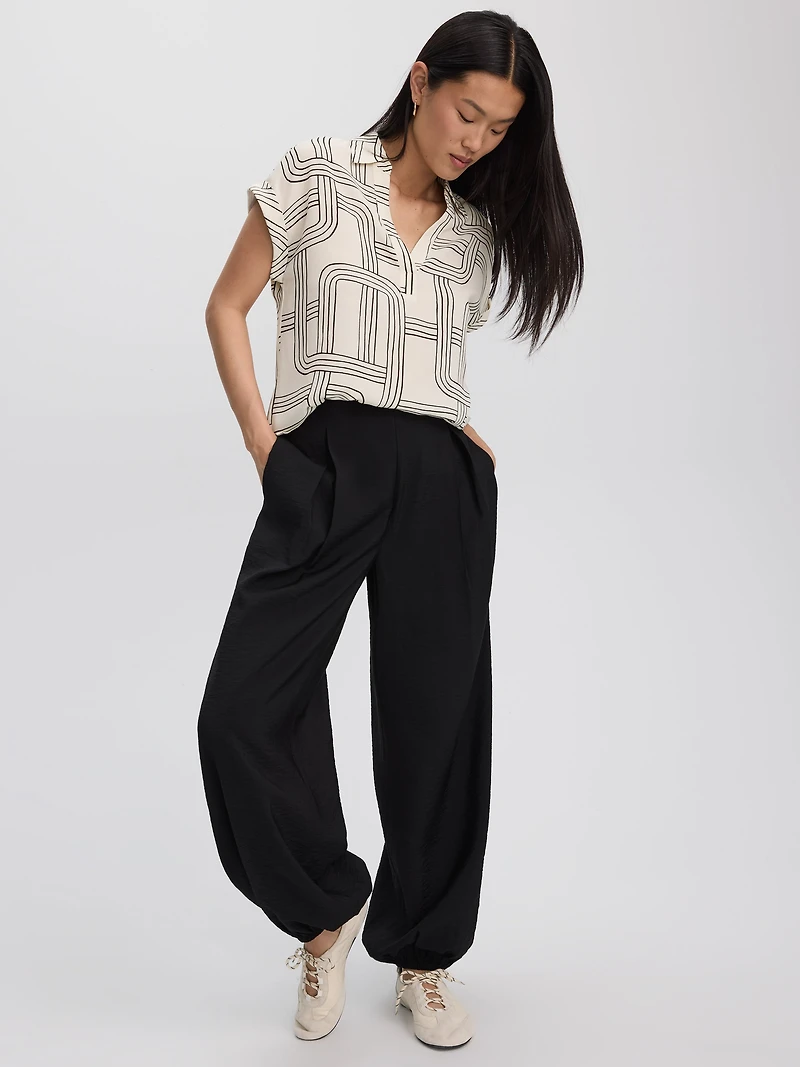 Blouse fluide à manches courtes et col en V - R Essentiels