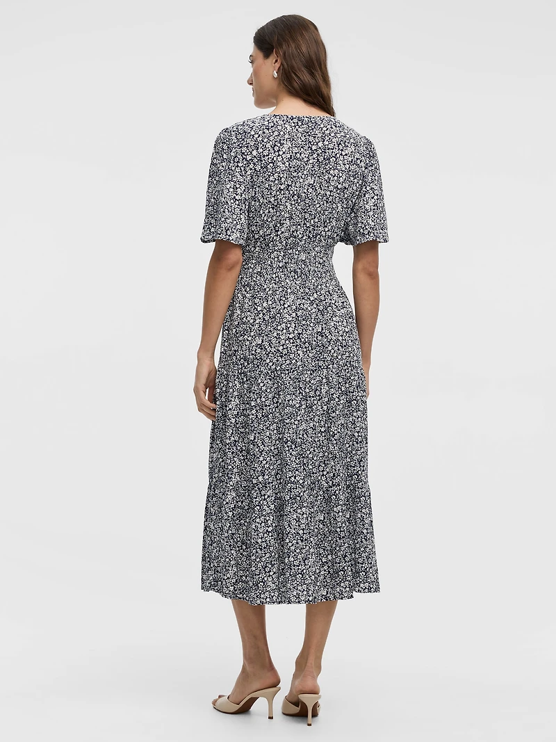 Robe midi étagée à col V et manches courtes volants