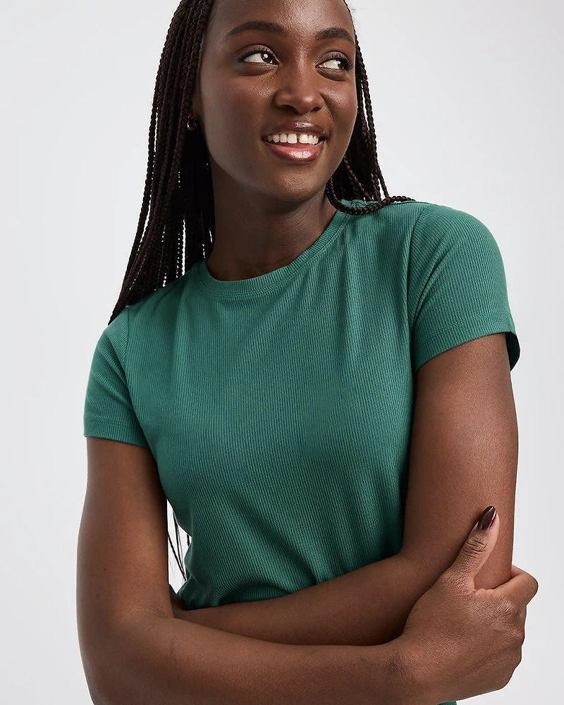 Fitted Crew-Neck Ribbed T-Shirt - R Essentials