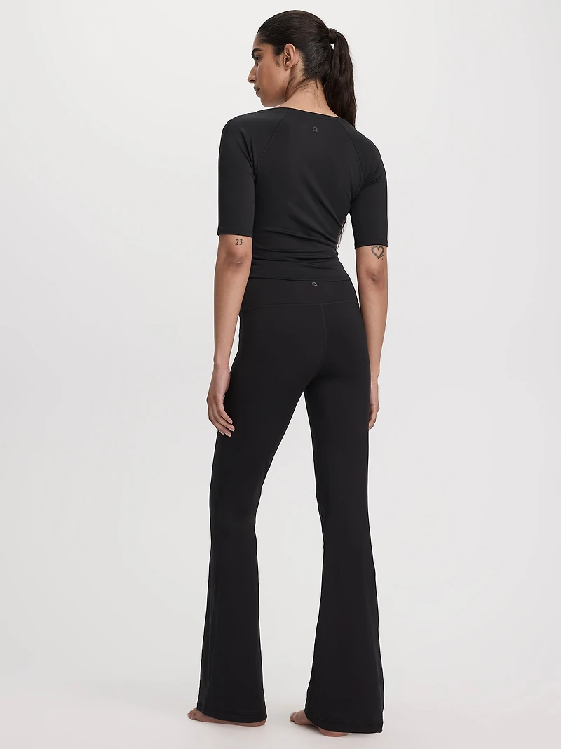 Flare-Leg Pant - PULSE (R) Hyba