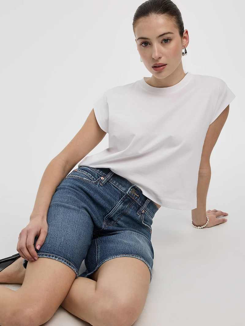 Short ample à taille mi-haute