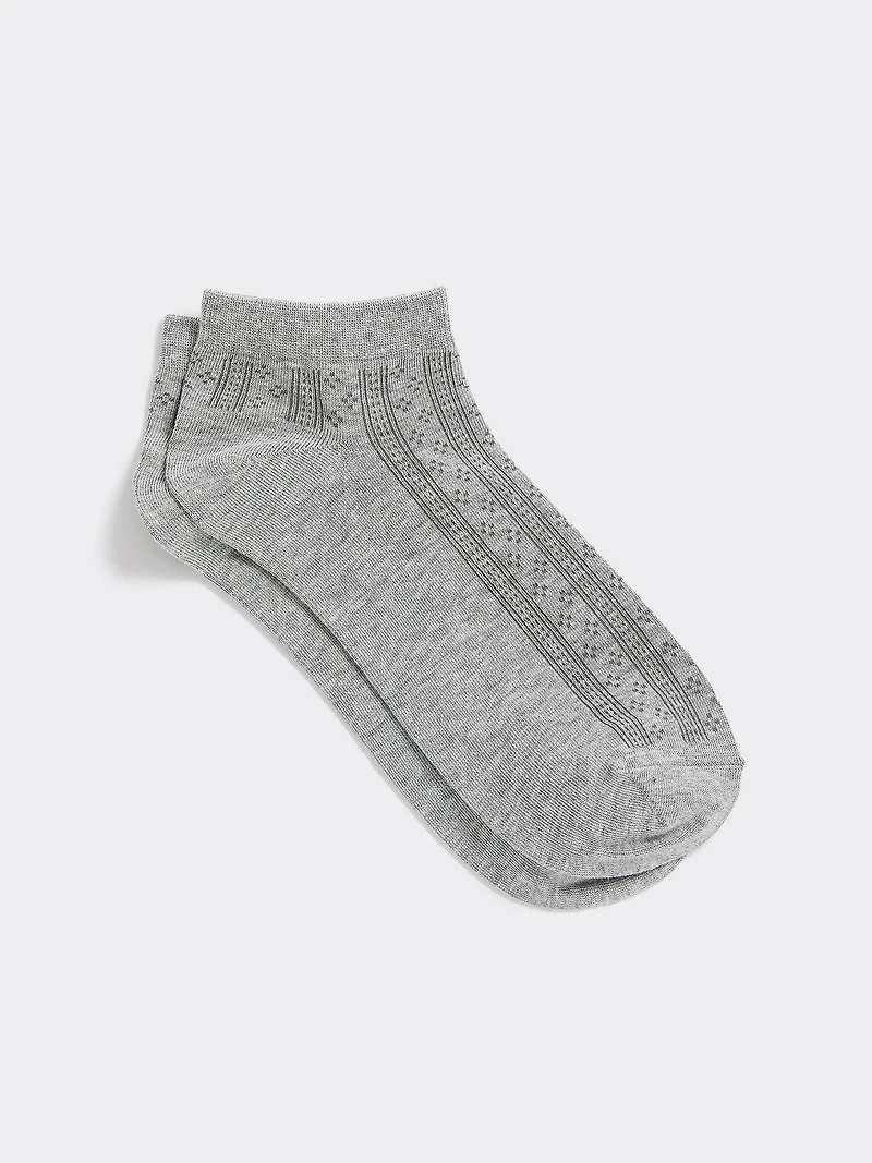 Anklet Socks with Pointelle Stitches