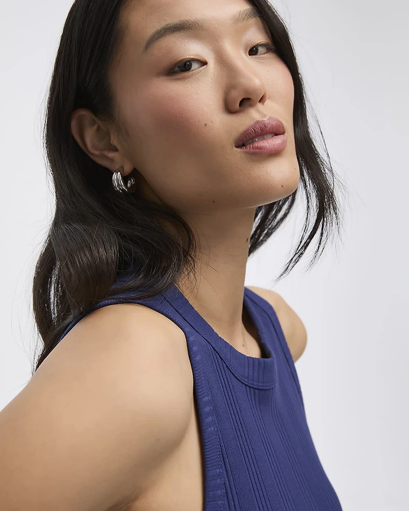 Robe moulante côtelée sans manches