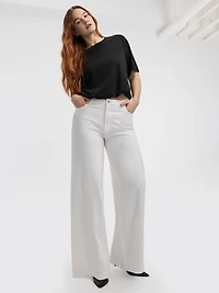 Wide-Leg High-Rise Jean - Curvy Fit
