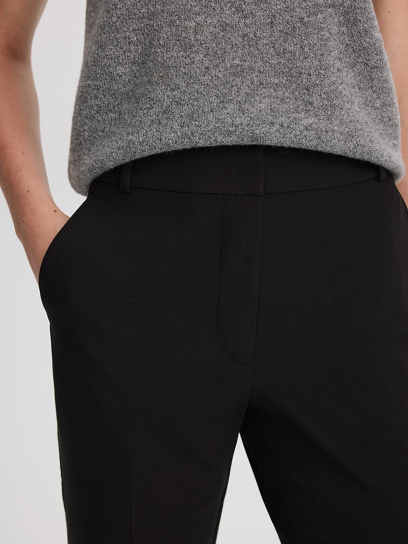 Pantalon tissé droit taille haute avec plis – Collection femmes