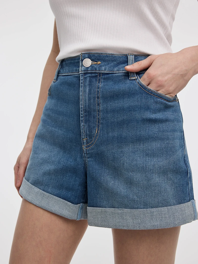 Jean court à jambe large et taille haute