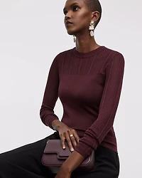 Pull à manches longues et col rond avec empiècement transparent