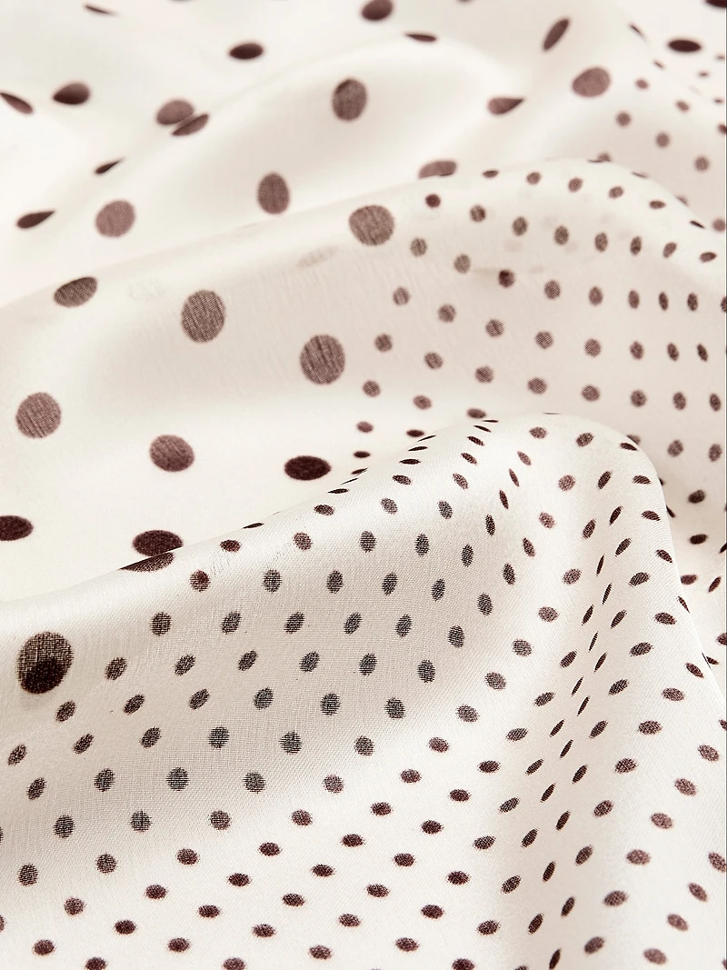 Foulard carré à pois