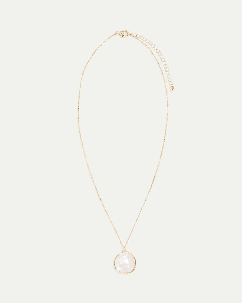 Long Necklace with Mother-of-Pearl Pendant