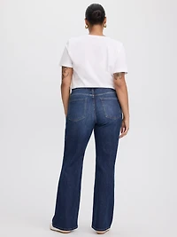 Flare-Leg Mid-Rise Jean - Curvy Fit
