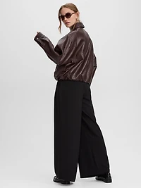 Manteau ample en faux cuir