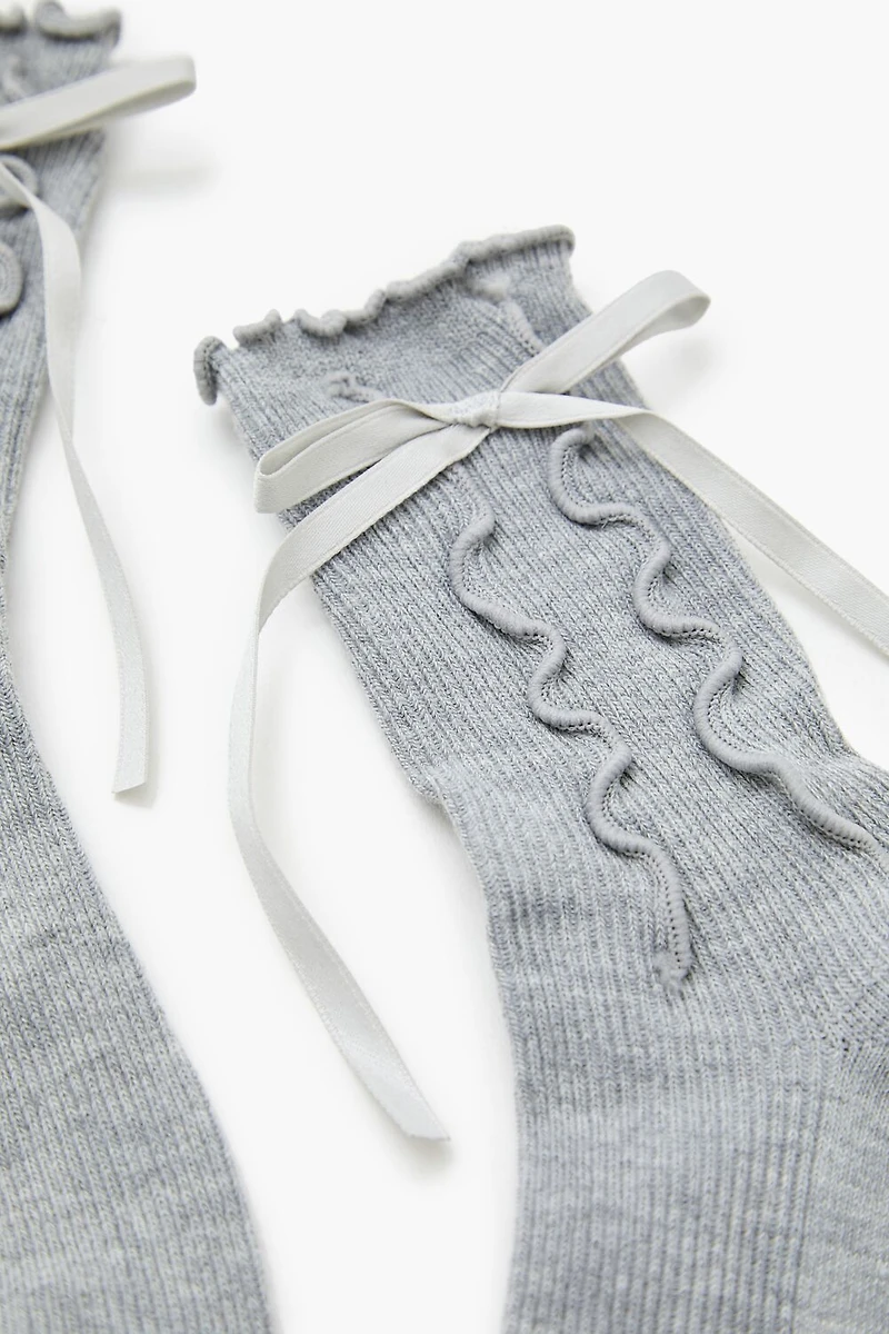 Bow Lettuce-Edge Crew Socks