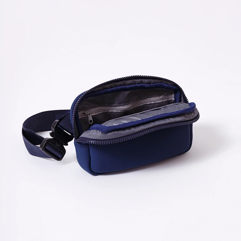 FANNY PACK DEEP BLUE
