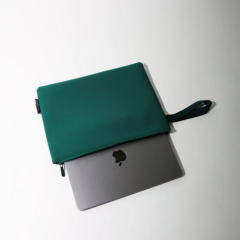 LAPTOP SLEEVE EMERALD