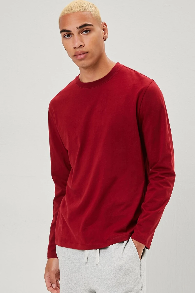 Long-Sleeve Crew Neck Tee