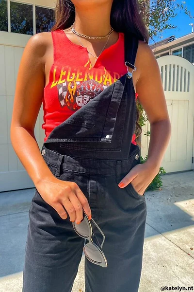 Legendary Graphic Cropped Tank Top