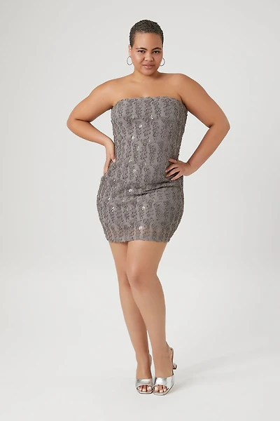 Plus Size Textured Mesh Mini Tube Dress