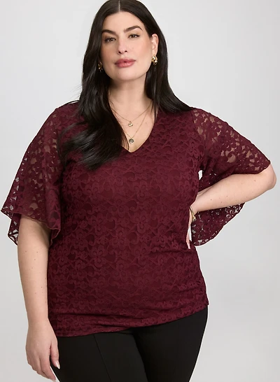 Blouse transparente en dentelle