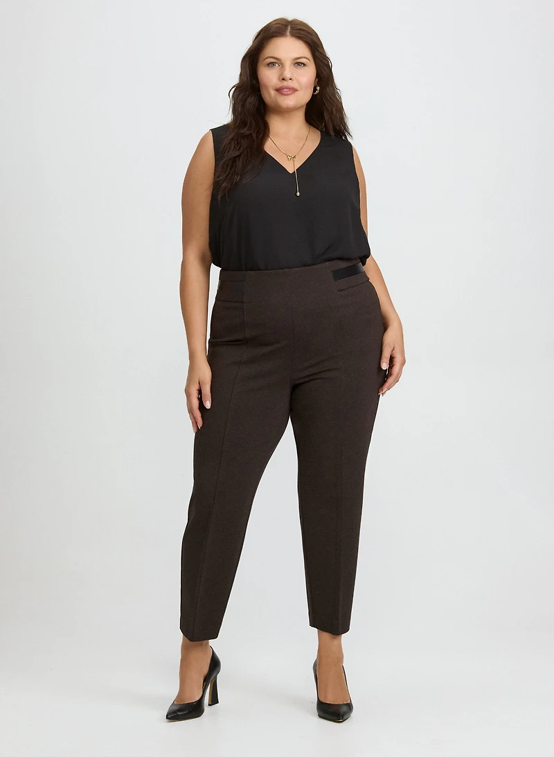 Pantalon Essentiels à jambe étroite