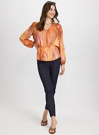 Blouse abstraite à taille élastique et pantalon Emma en denim à jambe étroite