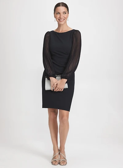 Robe à manches plissés en crêpe