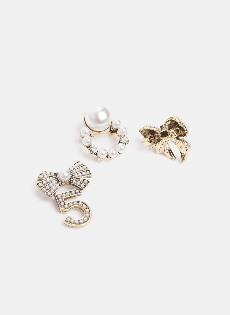 Pearl Brooch Set
