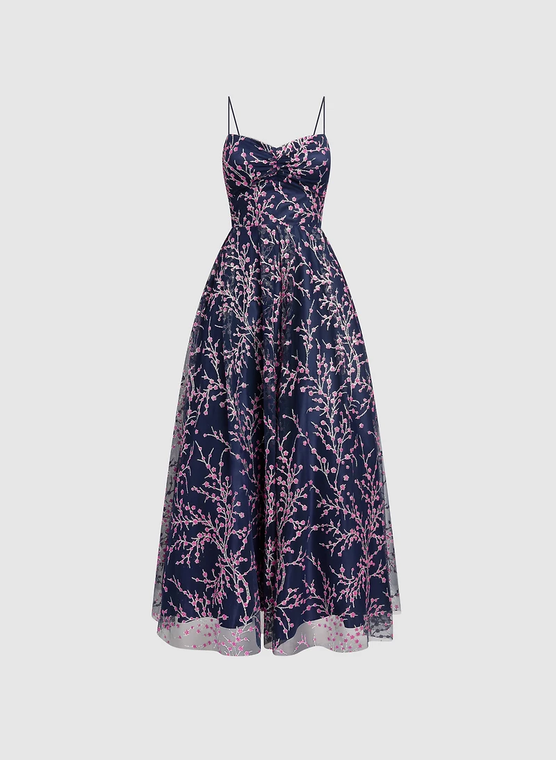 Robe en tulle et satin