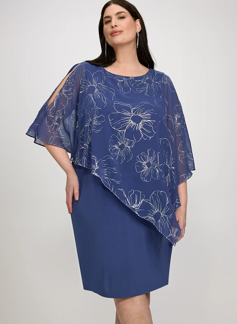 Robe à poncho asymétrique et découpe