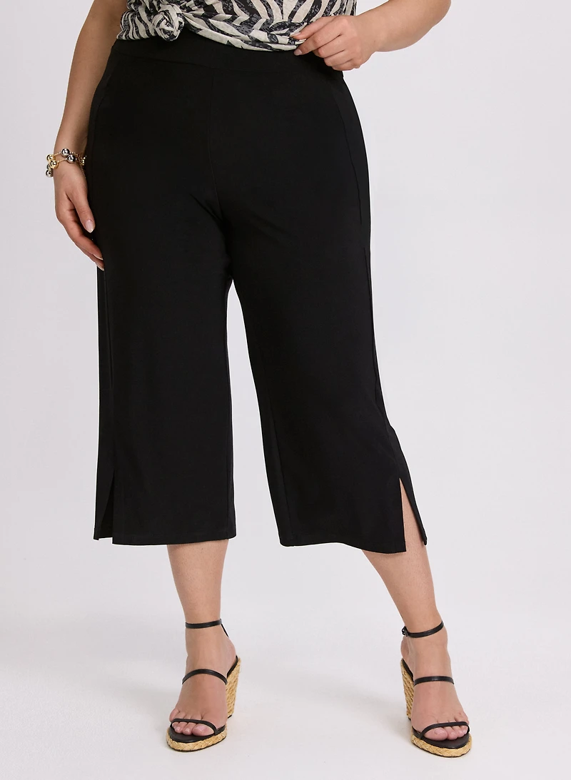 Side Slit Pull-On Capris