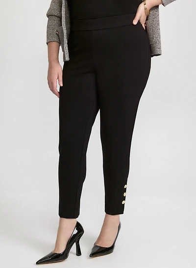 Pantalon Sofia à boutons décoratifs – court