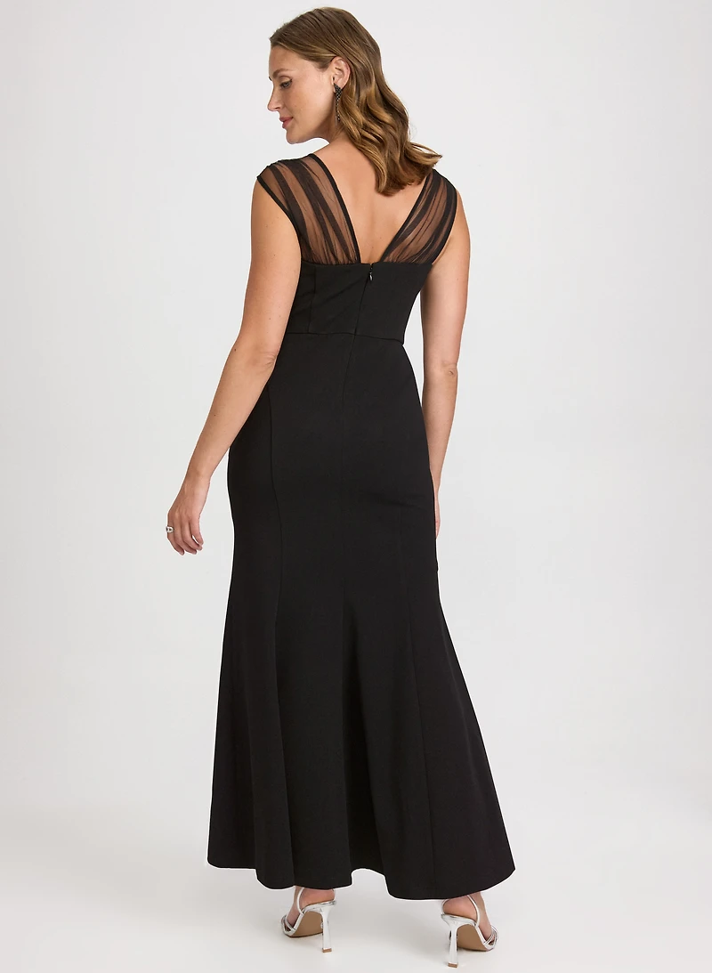 Sweetheart Neck Dress