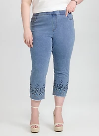 Capri en denim à ourlet brodé