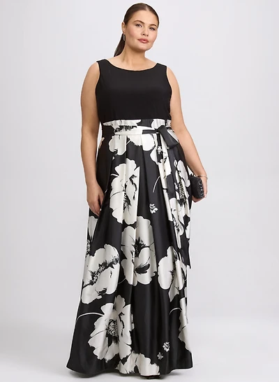 Robe charmeuse à motif floral