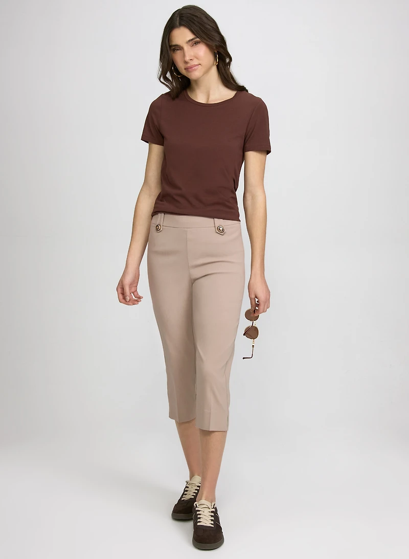 Bengaline Pull-On Capris