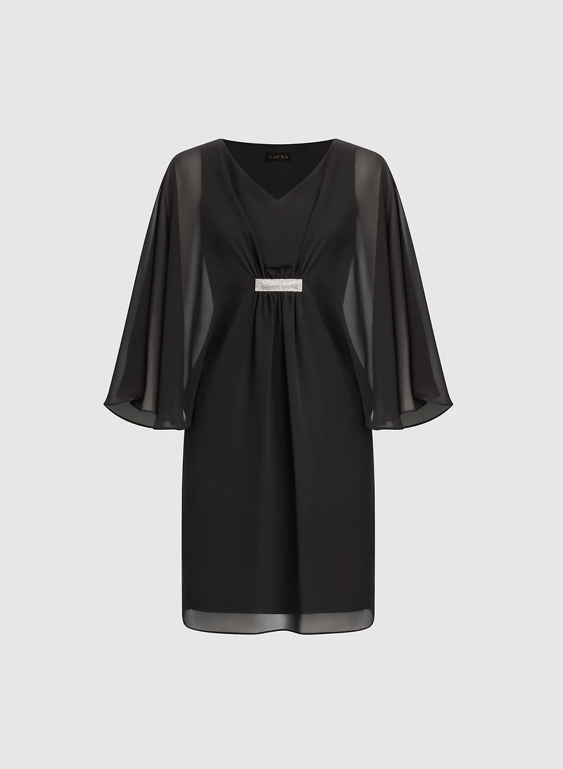 Robe à détail barre de pierres