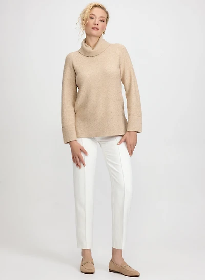 Pull à col bénitier à paillettes et pantalon Lily à jambe droite