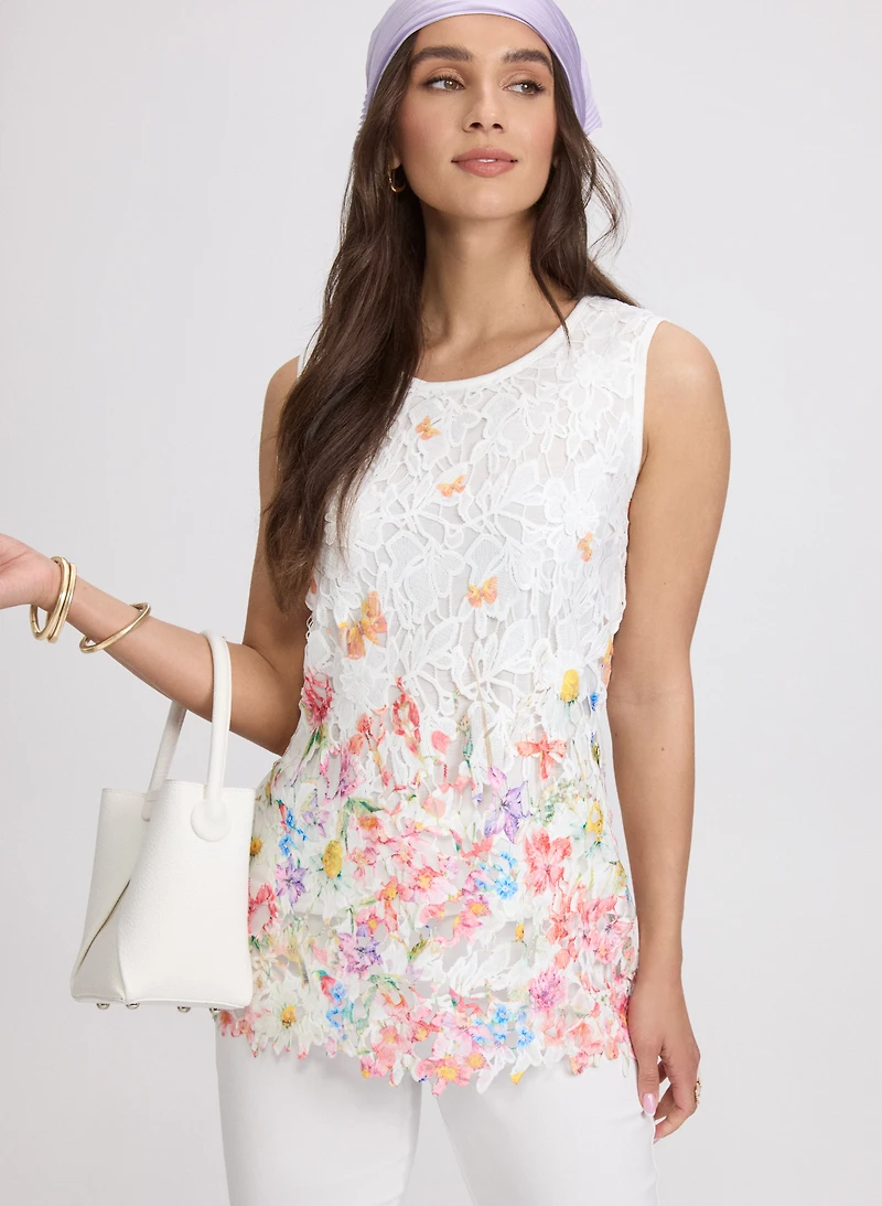 Haut en dentelle florale