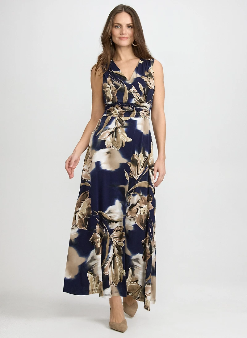 Robe florale sans manches