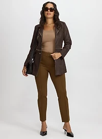  Veste longue en suède végane et pantalon Emma à jambe étroite